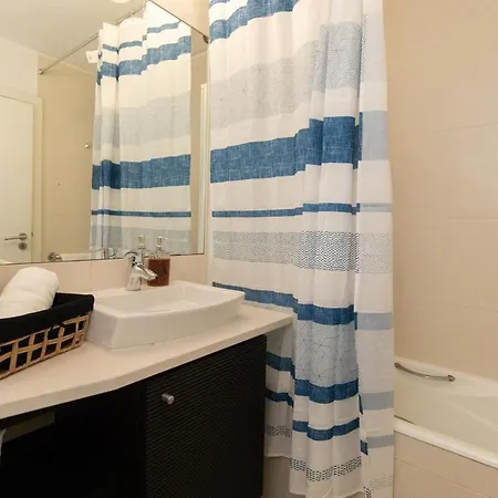 Monumental Garden Loft By Rent-a-key * Funchal