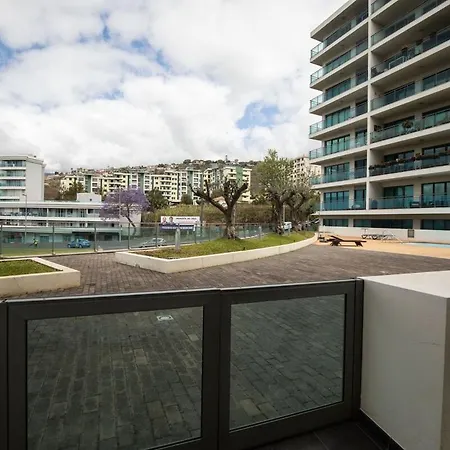 Monumental Garden Loft By Rent-a-key 公寓