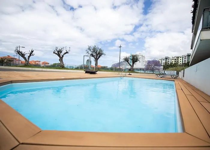Monumental Garden Loft By Rent-a-key * Funchal (Madeira)